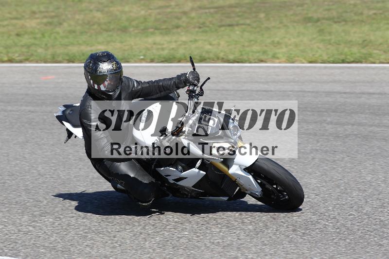 Archiv-2025/48 25.08.2025 Cornu Master School ADR/blau-bleu/125